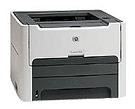 Принтер HP с картриджом в комплекте